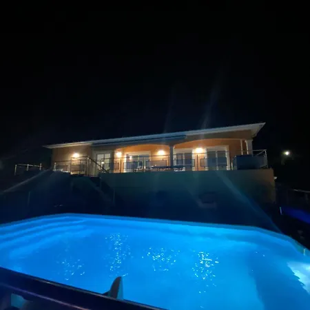 Tozza Alta Villa